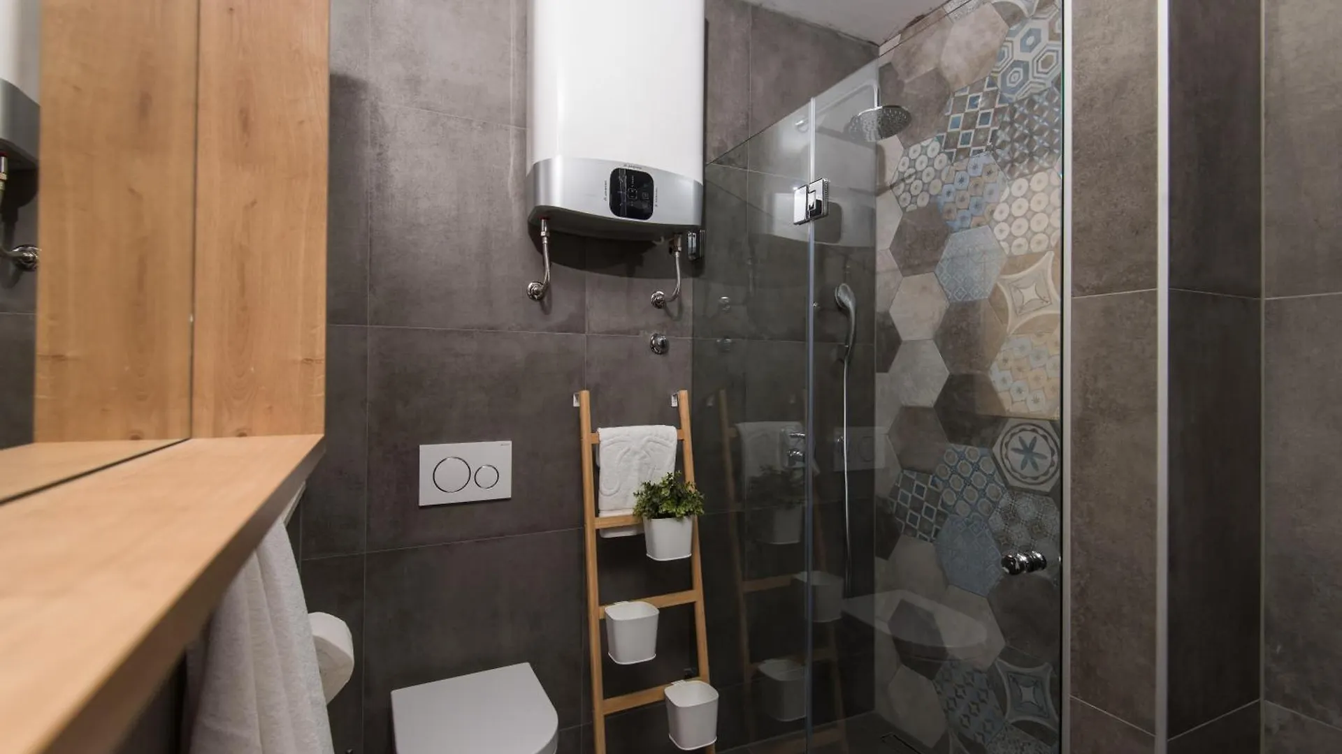 Bonamare Apartments II Turanj 0*,